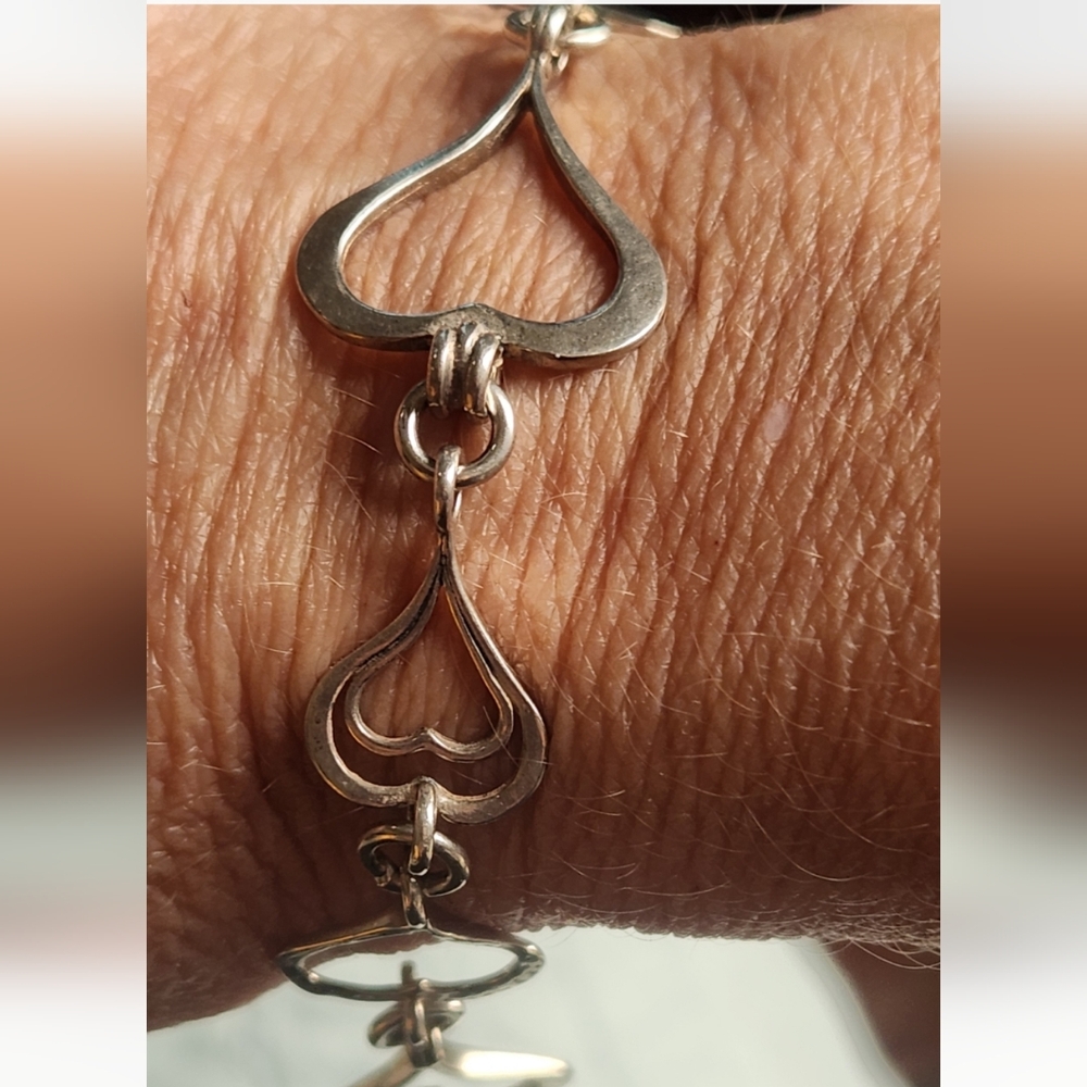 Silpada sterling silver heart bracelet 925 signed